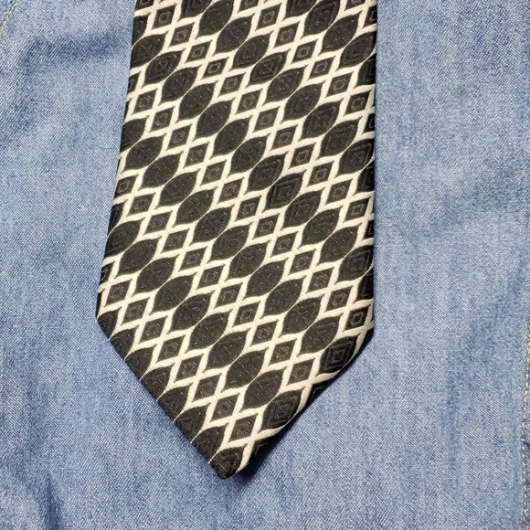 Vintage Wemlon by Wembley Vertical Diamond Patterned Stripes 4" Wide Necktie - Picture 9 of 10